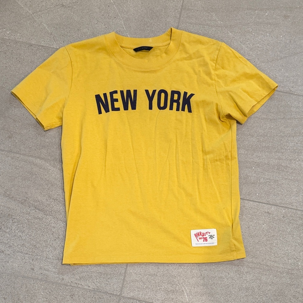 Zara Yellow "New York" Graphic Crewneck T-Shirt